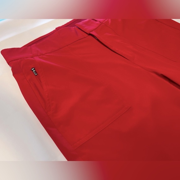 Athletea Tribeca Crop Pant in Red size 6 - Picture 6 of 12